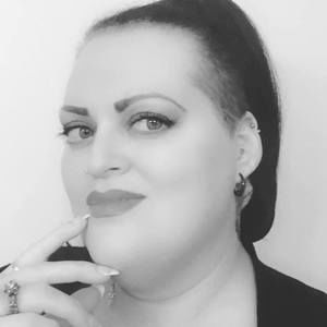 Meet your Posher, Annette